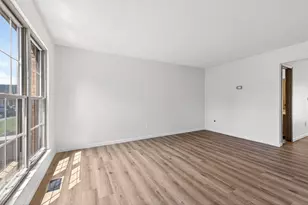 6462 Brookedge Ct, Dublin, OH 43017 - Photo 5