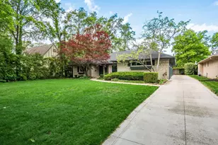 381 Northview Dr, Bexley, OH 43209 - Photo 3