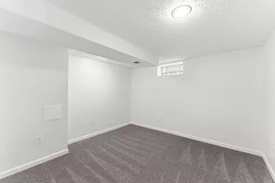 2193 Blackoak Avenue, Columbus, OH 43229 - Photo 23