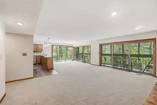 3155 Griggsview Ct, Columbus, OH 43221 - Photo 11