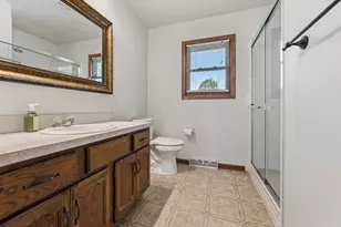 7591 Deer Creek Dr, Worthington, OH 43085 - Photo 29