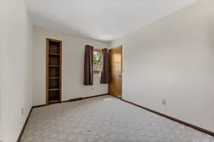 7591 Deer Creek Dr, Worthington, OH 43085 - Photo 37