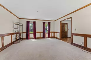 7591 Deer Creek Dr, Worthington, OH 43085 - Photo 9