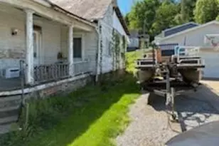 18 Republic Ave, Glouster, OH 45732 - Photo 11