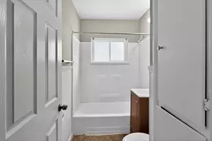 329 S Weyant Ave, Columbus, OH 43213 - Photo 23