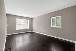 329 S Weyant Ave, Columbus, OH 43213 - Photo 11