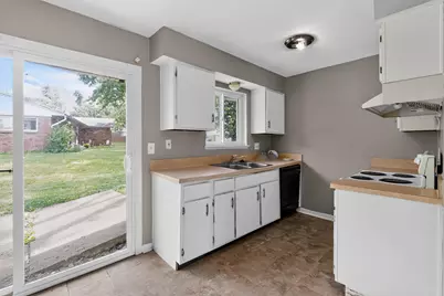 74 Huber Village Boulevard, Westerville, OH 43081 - Photo 15