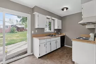 74 Huber Village Blvd, Westerville, OH 43081 - Photo 15