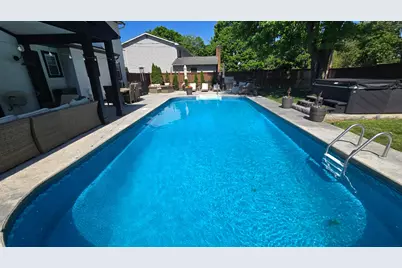 1738 Hickory Hill Drive, Columbus, OH 43228 - Photo 5