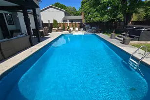 1738 Hickory Hill Dr, Columbus, OH 43228 - Photo 5