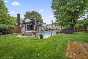 1738 Hickory Hill Dr, Columbus, OH 43228 - Photo 65