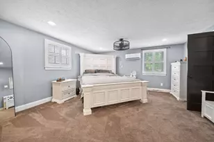 1738 Hickory Hill Dr, Columbus, OH 43228 - Photo 19