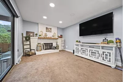 1738 Hickory Hill Drive, Columbus, OH 43228 - Photo 23
