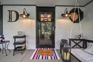 1738 Hickory Hill Dr, Columbus, OH 43228 - Photo 15