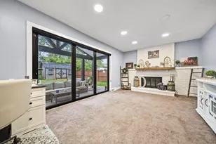 1738 Hickory Hill Dr, Columbus, OH 43228 - Photo 25