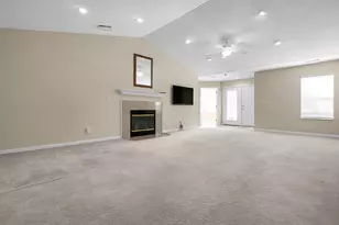 8039 Farm Crossing Cir, Powell, OH 43065 - Photo 11