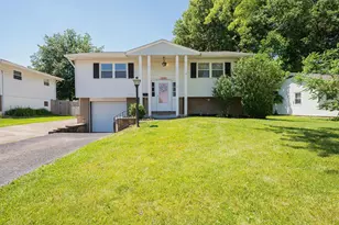 1019 Sutton Pl, Reynoldsburg, OH 43068 - Photo 1