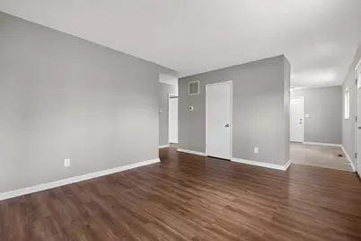 1519 Grovewood Drive, Columbus, OH 43207 - Photo 7
