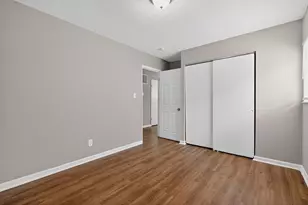 1519 Grovewood Dr, Columbus, OH 43207 - Photo 17