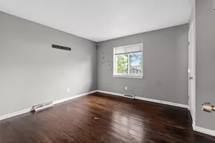 1340 Wick Ct, Columbus, OH 43207 - Photo 9