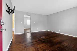 1340 Wick Ct, Columbus, OH 43207 - Photo 13