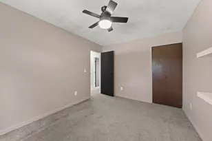 3026 Elspeth Ct, Columbus, OH 43231 - Photo 17