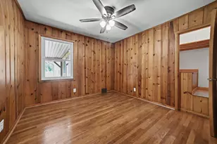 885 W Perry St, Bucyrus, OH 44820 - Photo 17