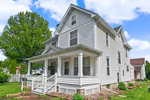 524 E Oakwood Ave, Bucyrus, OH 44820 - Photo 37