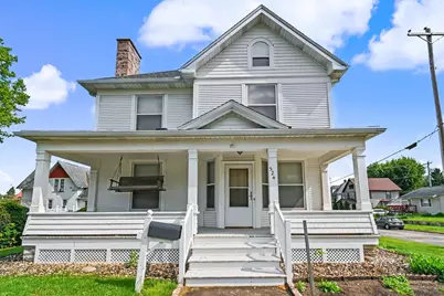 524 E Oakwood Avenue, Bucyrus, OH 44820 - Photo 1