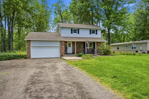 683 Woodside Dr SW, Pataskala, OH 43062 - Photo 3