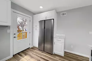 2897 Grasmere Ave, Columbus, OH 43224 - Photo 7