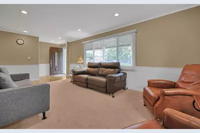 1674 Geraldine Avenue, Columbus, OH 43219 - Photo 9