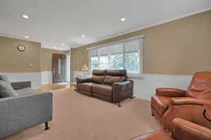 1674 Geraldine Ave, Columbus, OH 43219 - Photo 9