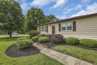 2466 Berne Street SE #8, Lancaster, OH 43130 - Photo 5