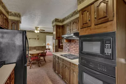 2466 Berne Street SE #8, Lancaster, OH 43130 - Photo 17