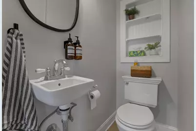 110 W Dunedin Road, Columbus, OH 43214 - Photo 25
