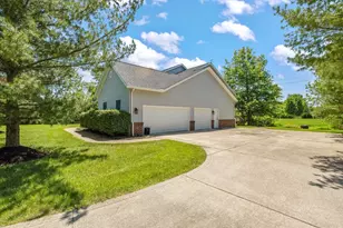 4060 Berrywood Dr, Delaware, OH 43015 - Photo 57