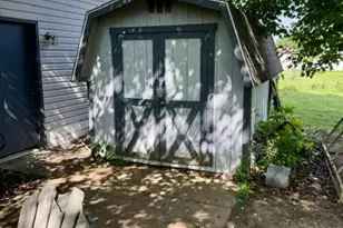 45 W 3rd St, The Plains, OH 45780 - Photo 5