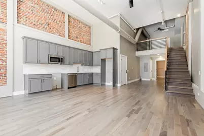 44 N High Street #3B, Columbus, OH 43215 - Photo 1