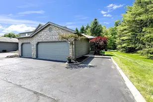 5708 Blendonbrook Ln, Columbus, OH 43230 - Photo 13