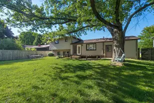 1289 Yellowwood Dr, Columbus, OH 43229 - Photo 41