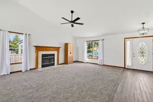 7981 Eurogrey Ct, Blacklick, OH 43004 - Photo 9