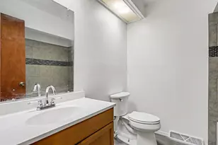 3241 Haskell Dr, Columbus, OH 43219 - Photo 13
