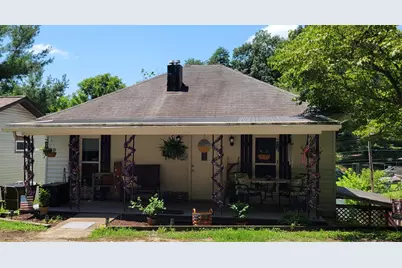 685 N Walnut Street, Logan, OH 43138 - Photo 1