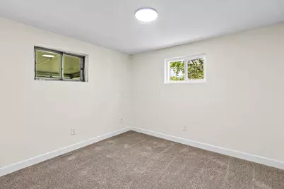 2961 E 11th Avenue, Columbus, OH 43219 - Photo 21