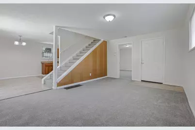 8055 Lock Road, Centerburg, OH 43011 - Photo 9
