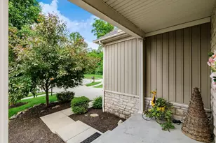 228 Autumn Way, Pataskala, OH 43062 - Photo 7