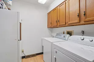 605 Kingfisher Dr, Westerville, OH 43082 - Photo 29
