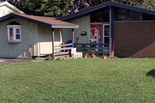 3847 Halsey Pl, Columbus, OH 43228 - Photo 1