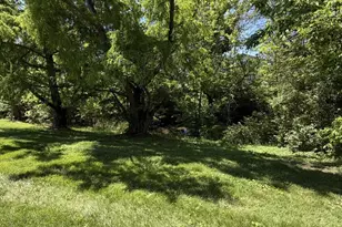 2515 Nassau Dr, Columbus, OH 43232 - Photo 3